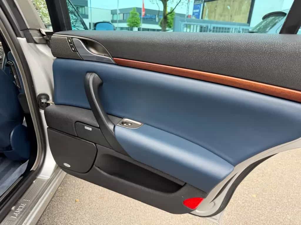 Lancia Thesis 3.2 V6 24V Comfortronic Emblema 12/2004-photo-15