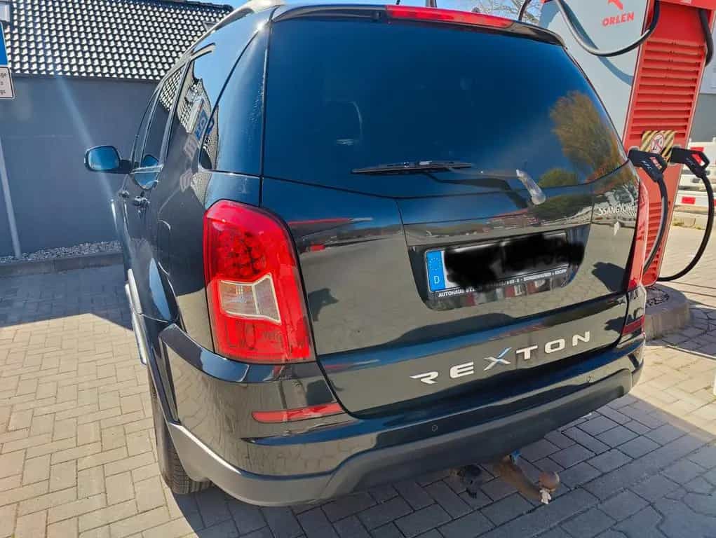 Ssangyong Rexton W RX200 e-XDi Allrad, Exec., TÜV neu 11/2014-photo-2