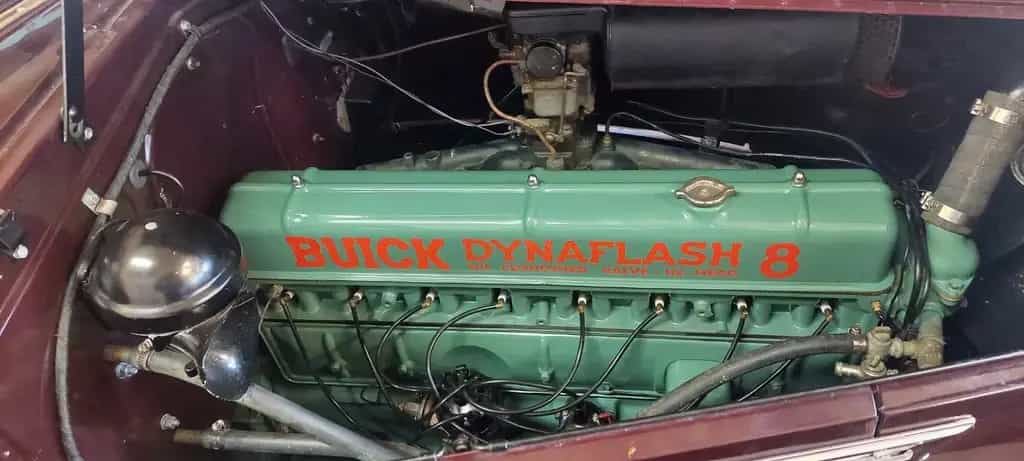 Buick Roadmaster 04/1938-photo-12