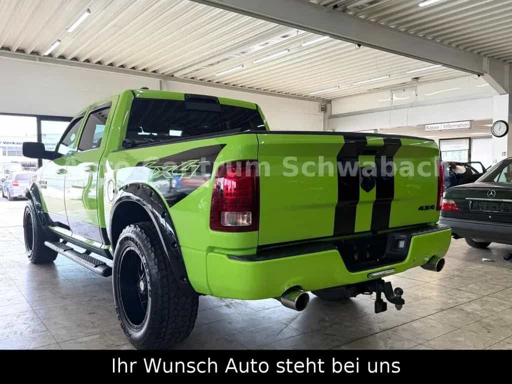 Dodge RAM 5.7 Hemi Crew Cab Sport Green Beast 4X4 LPG 09/2017-photo-10