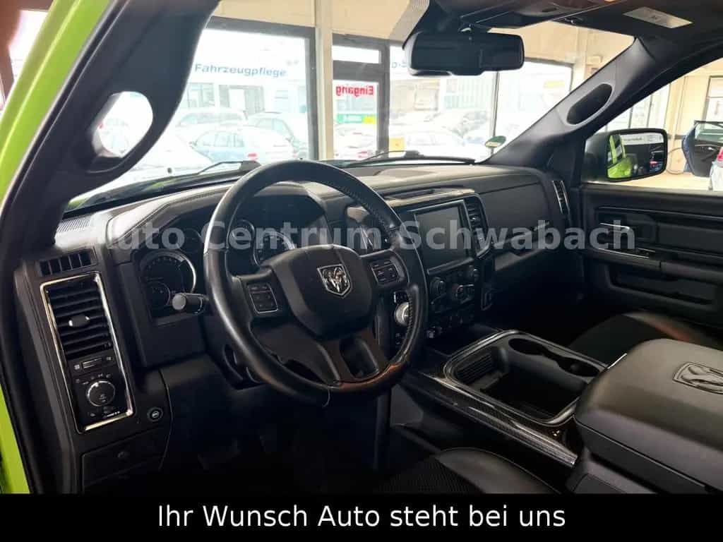 Dodge RAM 5.7 Hemi Crew Cab Sport Green Beast 4X4 LPG 09/2017-photo-20