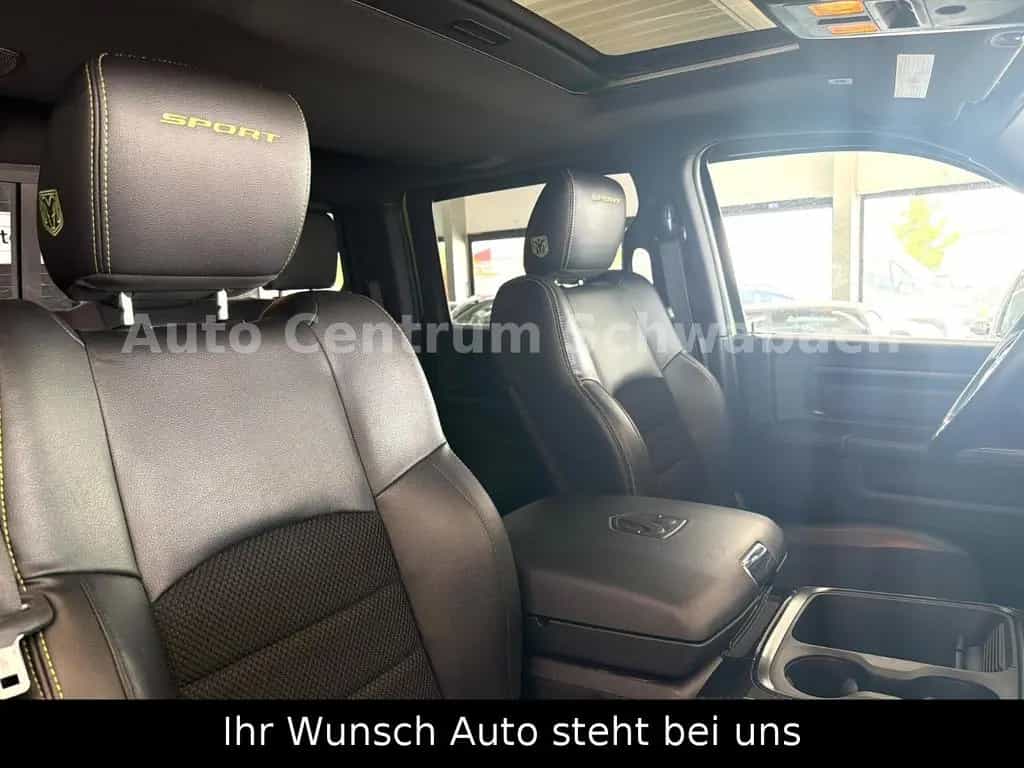 Dodge RAM 5.7 Hemi Crew Cab Sport Green Beast 4X4 LPG 09/2017-photo-25
