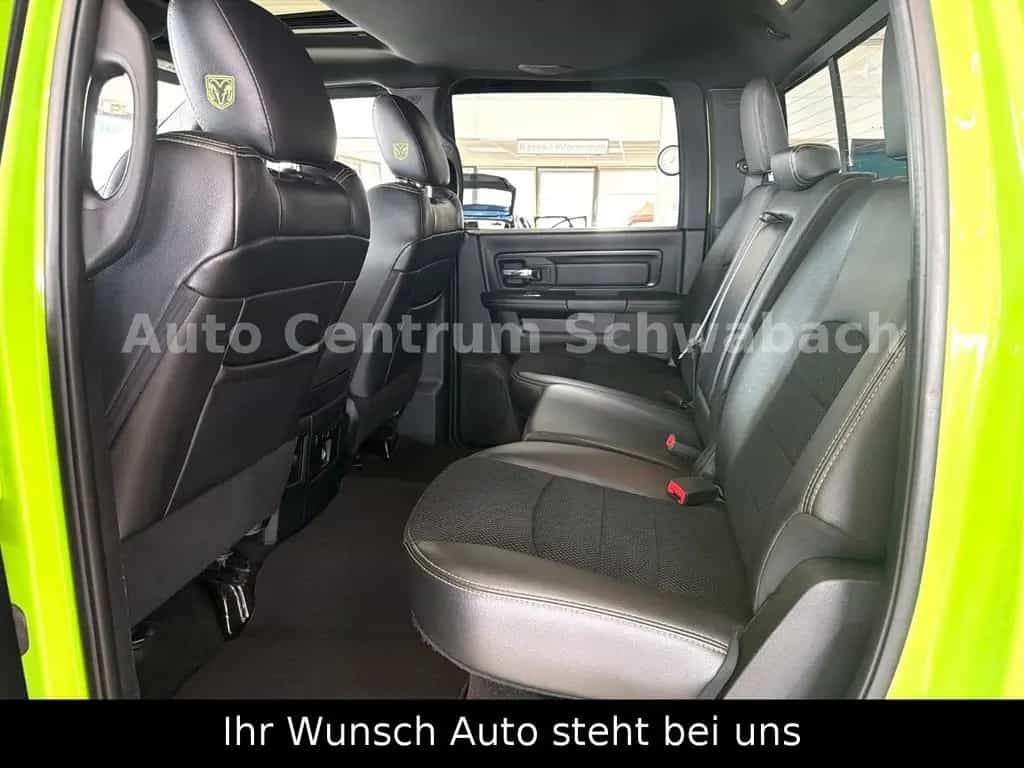 Dodge RAM 5.7 Hemi Crew Cab Sport Green Beast 4X4 LPG 09/2017-photo-28