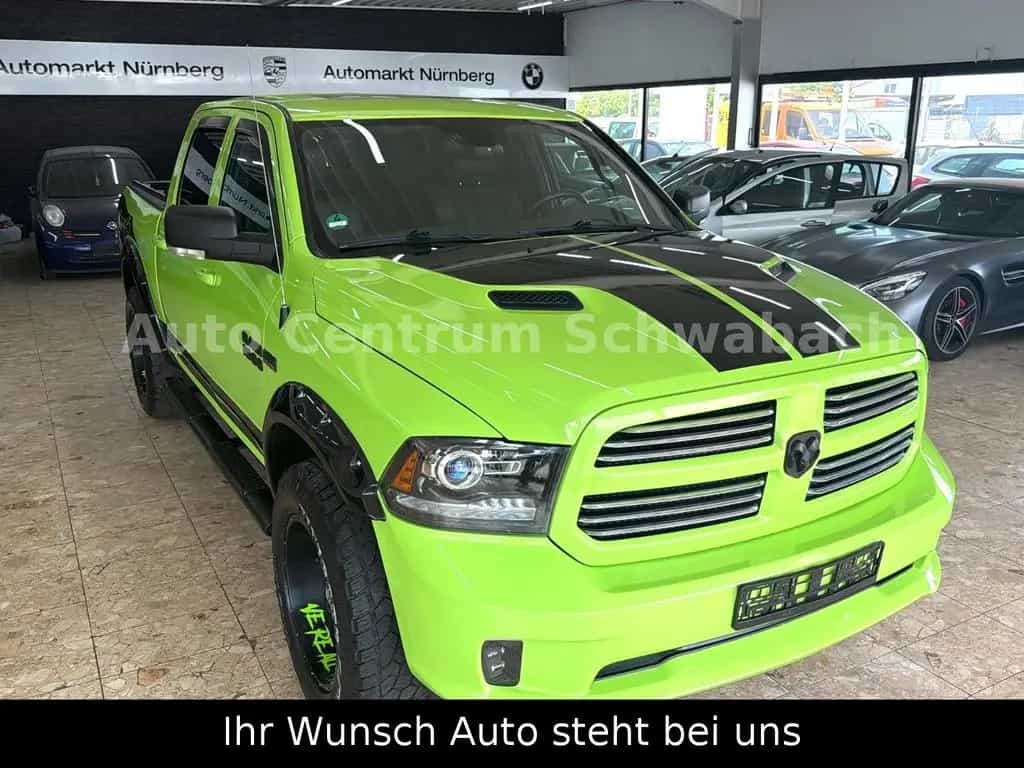 Dodge RAM 5.7 Hemi Crew Cab Sport Green Beast 4X4 LPG 09/2017-photo-4