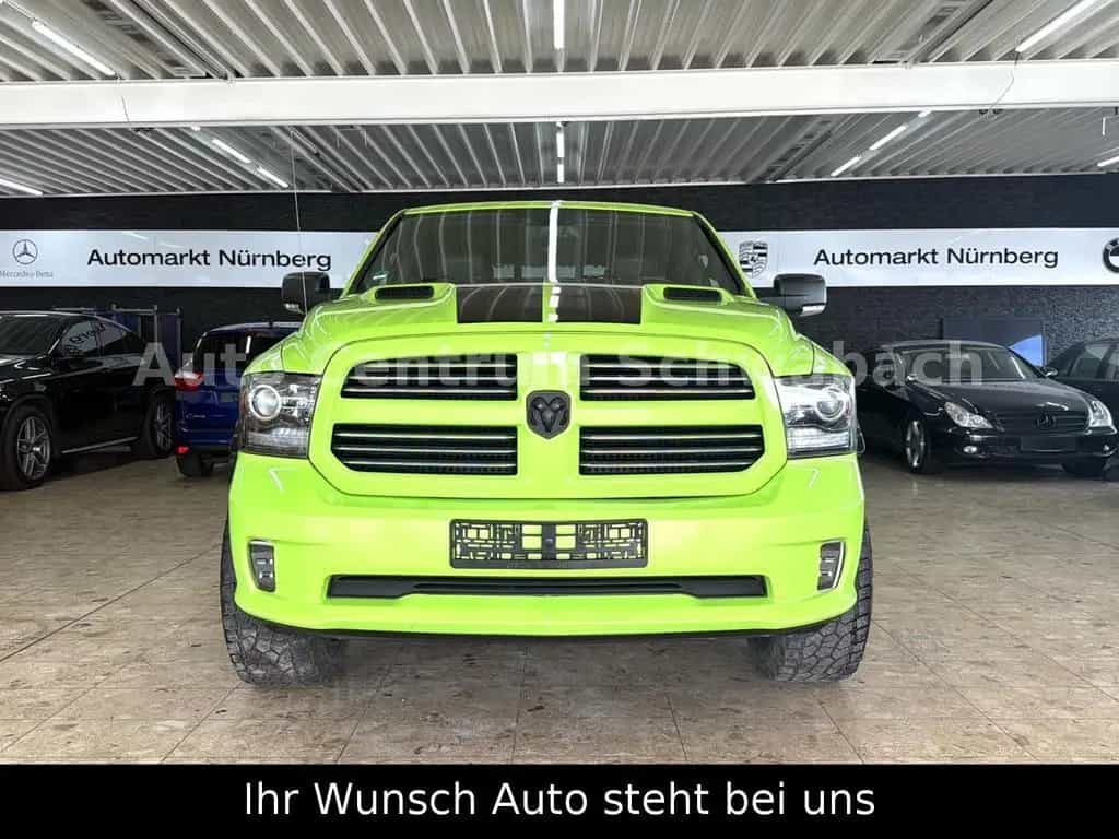 Dodge RAM 5.7 Hemi Crew Cab Sport Green Beast 4X4 LPG 09/2017-photo-6