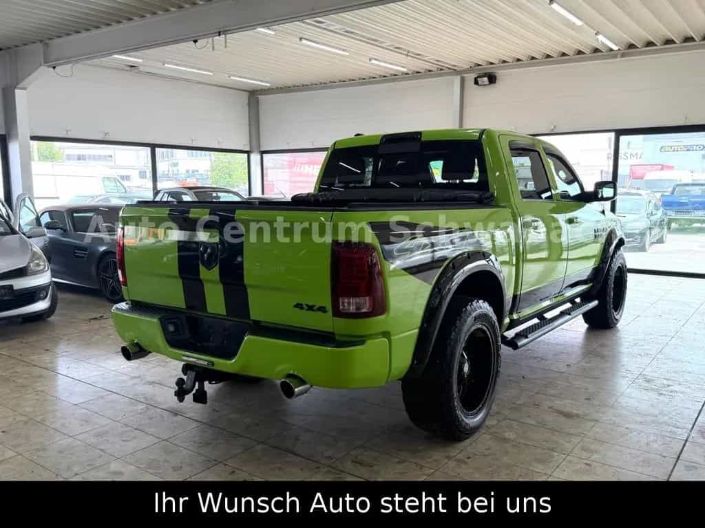 Dodge RAM 5.7 Hemi Crew Cab Sport Green Beast 4X4 LPG 09/2017-photo-7