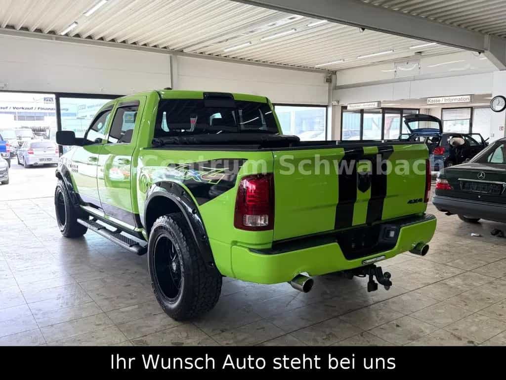 Dodge RAM 5.7 Hemi Crew Cab Sport Green Beast 4X4 LPG 09/2017-photo-9