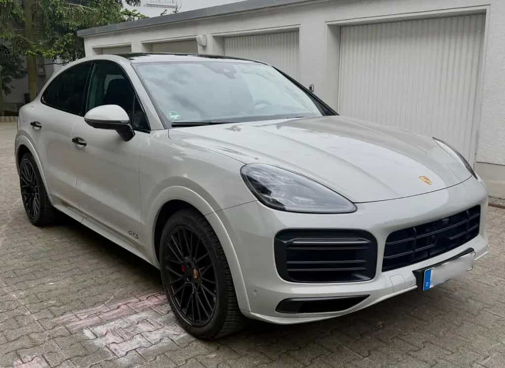 Porsche Cayenne 4.0 V8 GTS Bose Approved 10/26, 8-Fach 10/2021-photo-0