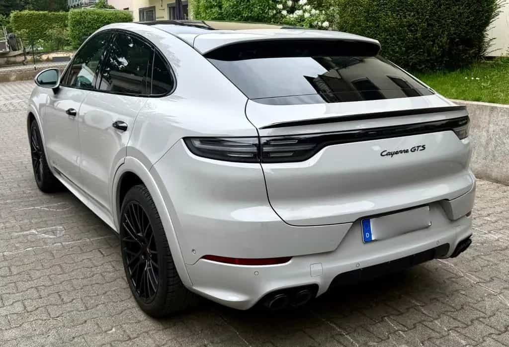 Porsche Cayenne 4.0 V8 GTS Bose Approved 10/26, 8-Fach 10/2021-photo-3