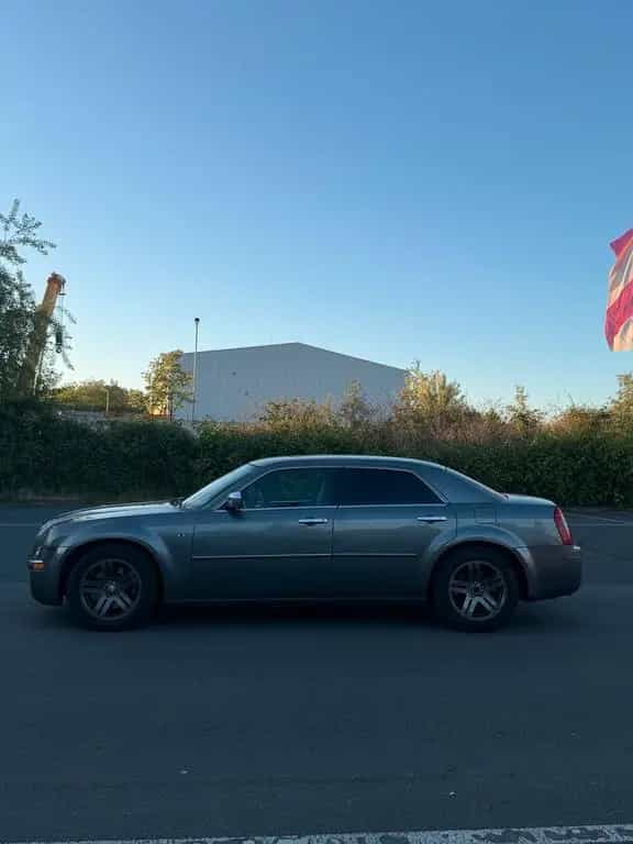Chrysler 300C TÜV01/27 SHZ*TEMP*SCHIEBEDAC... 08/2007-photo-2