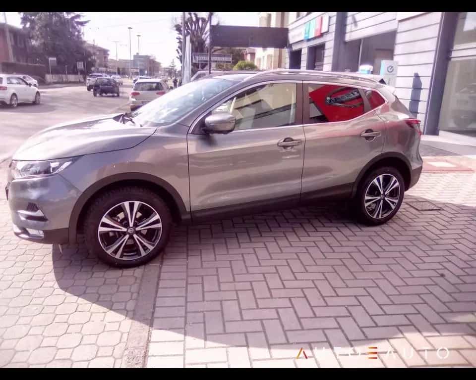 Nissan Qashqai Qashqai II 2017 - qashqai 1.5 dci N-Conne 12/2017-photo-1