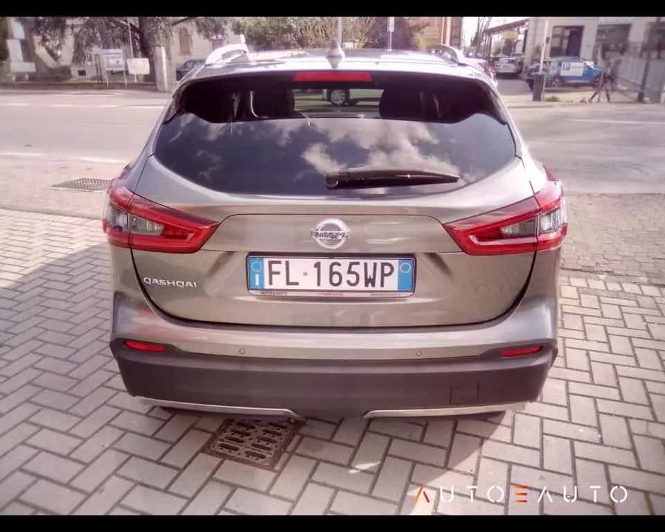 Nissan Qashqai Qashqai II 2017 - qashqai 1.5 dci N-Conne 12/2017-photo-3