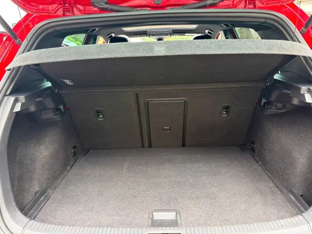 Volkswagen Golf VII R°LEDER°NAVI°KAMERA°SCHIEBEDACH° 07/2017-photo-18