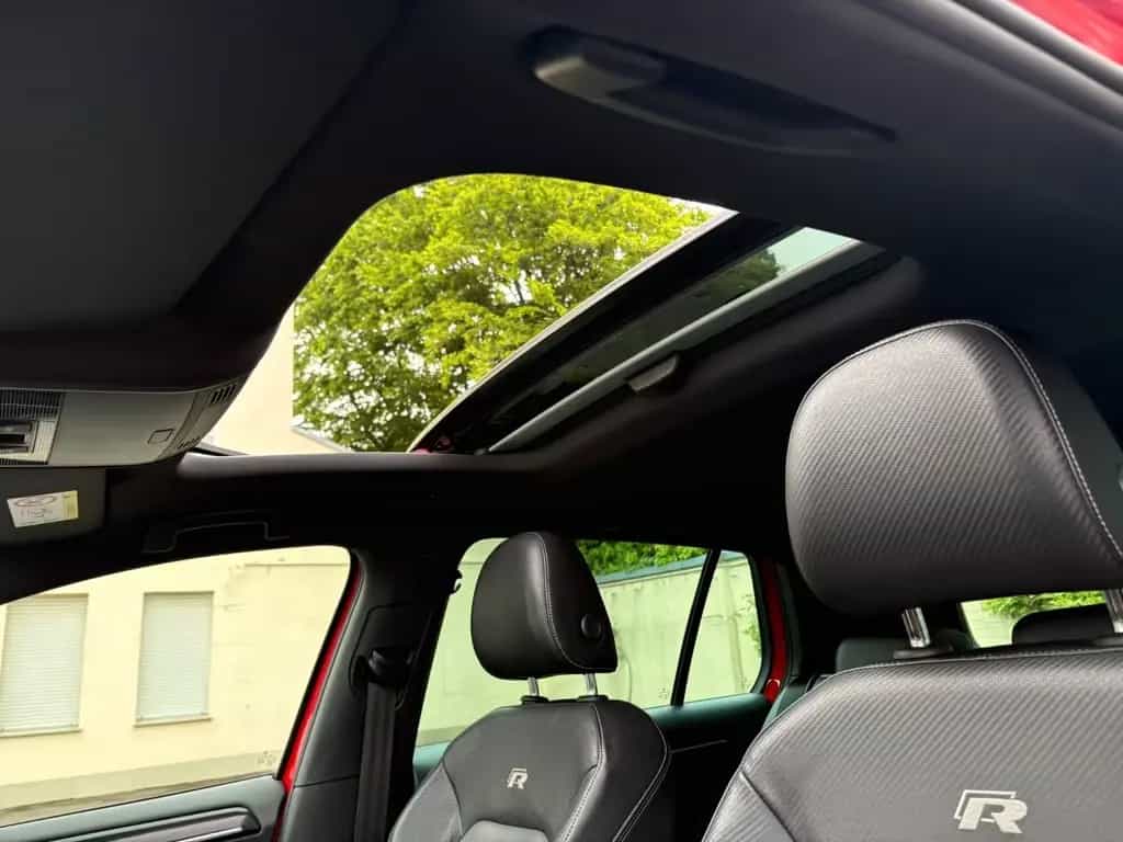 Volkswagen Golf VII R°LEDER°NAVI°KAMERA°SCHIEBEDACH° 07/2017-photo-19