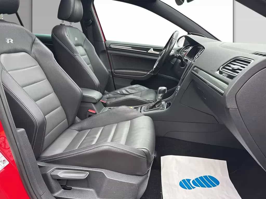 Volkswagen Golf VII R°LEDER°NAVI°KAMERA°SCHIEBEDACH° 07/2017-photo-6