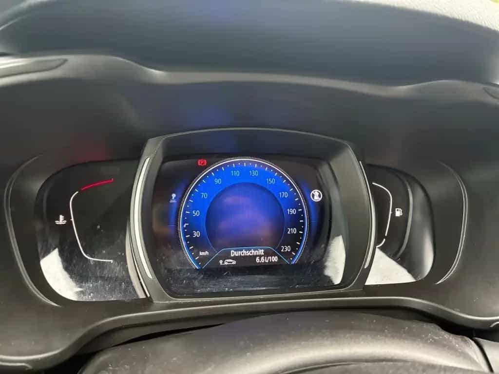 Renault Kadjar LIMITED Deluxe TCe 140 GPF +Winterräder++ 11/2020-photo-27