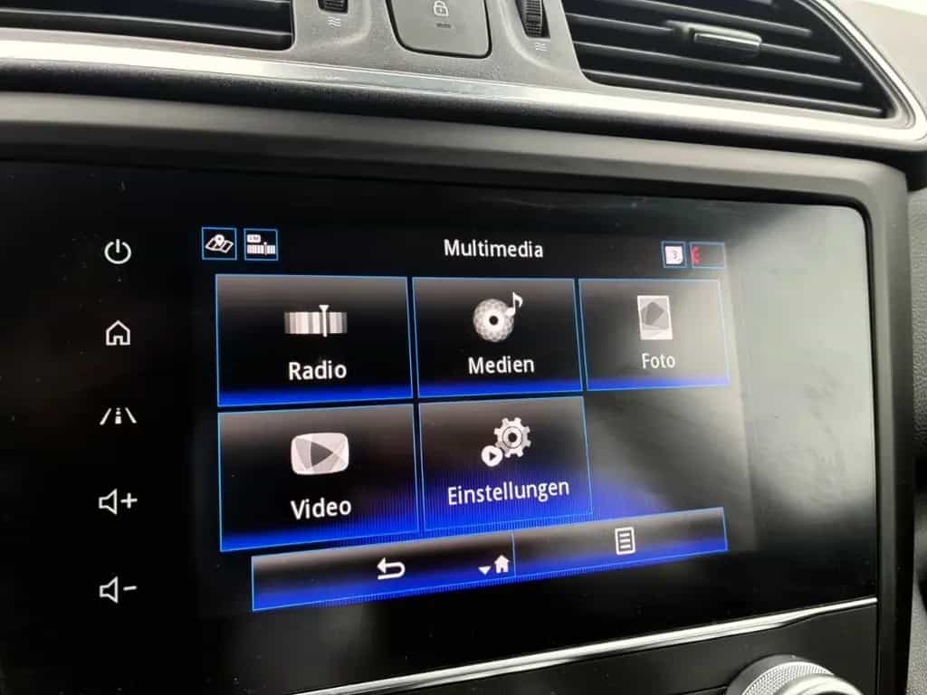 Renault Kadjar LIMITED Deluxe TCe 140 GPF +Winterräder++ 11/2020-photo-32