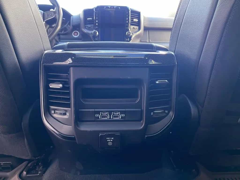 Dodge RAM 03/2022-photo-21