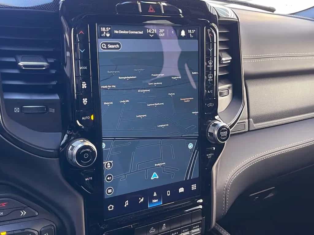 Dodge RAM 03/2022-photo-26