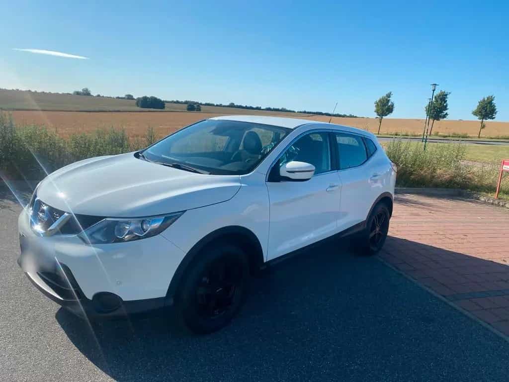 Nissan Qashqai 1.2 Acenta 1.HAND 04/2017-photo-2