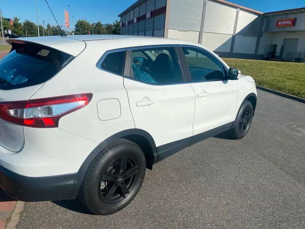 Nissan Qashqai 1.2 Acenta 1.HAND 04/2017-photo-7