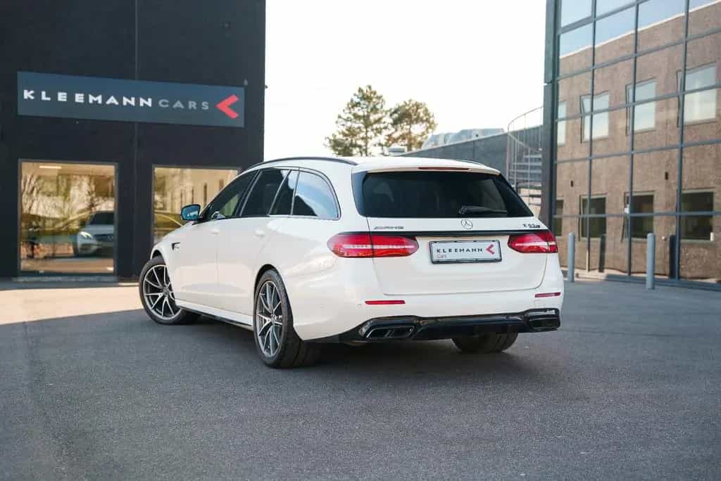 Mercedes-Benz E 63 AMG AMG Mercedes-AMG E 63 S 4MATIC+ T / Manufaktur 09/2018-photo-4