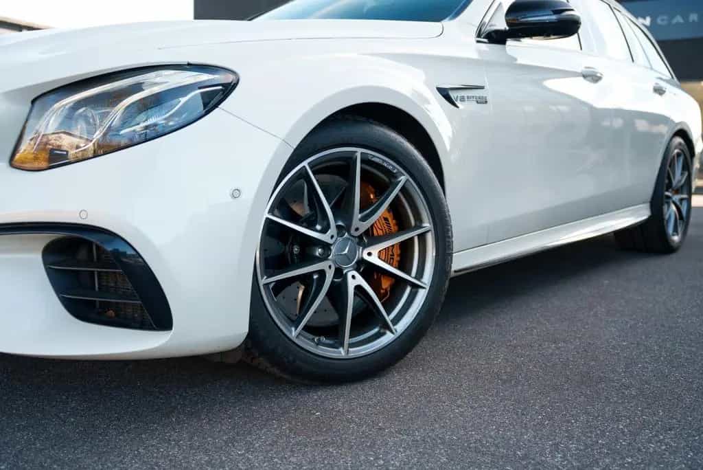 Mercedes-Benz E 63 AMG AMG Mercedes-AMG E 63 S 4MATIC+ T / Manufaktur 09/2018-photo-7