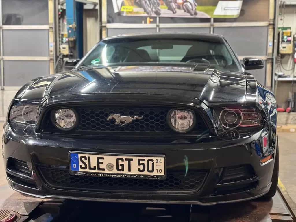 Ford Mustang 05/2012-photo-6