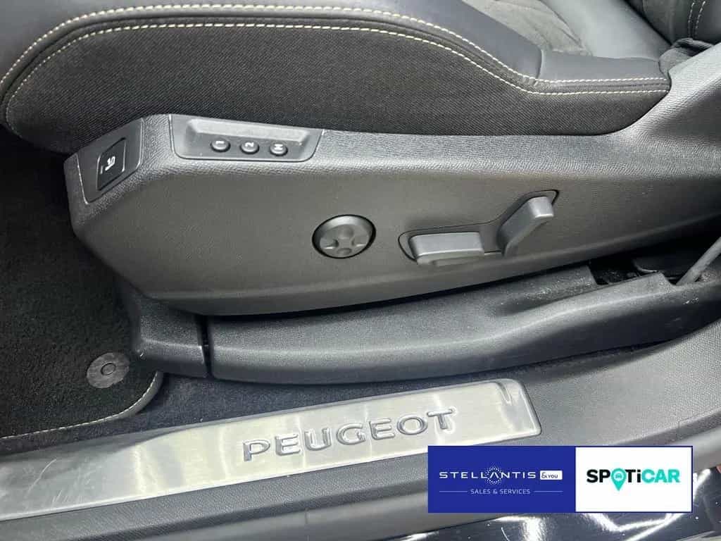 Peugeot 3008 1.2 MildHybrid 136 GT Aut. LED, Kamera, ACC 03/2024-photo-13