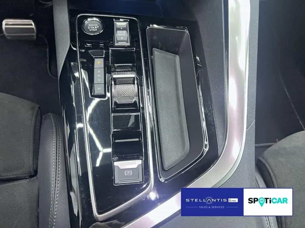 Peugeot 3008 1.2 MildHybrid 136 GT Aut. LED, Kamera, ACC 03/2024-photo-17