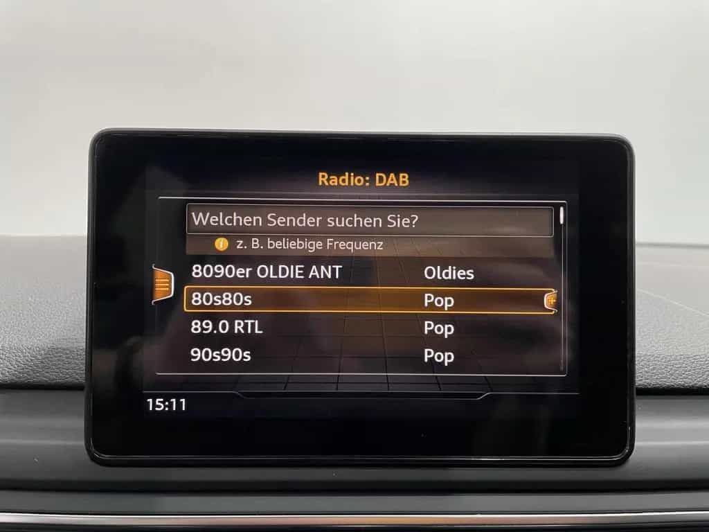 Audi A4 Avant 35 TFSI Sport DAB LED AHK el. Sitze 08/2019-photo-17