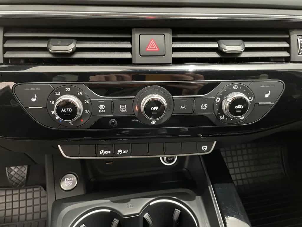Audi A4 Avant 35 TFSI Sport DAB LED AHK el. Sitze 08/2019-photo-19