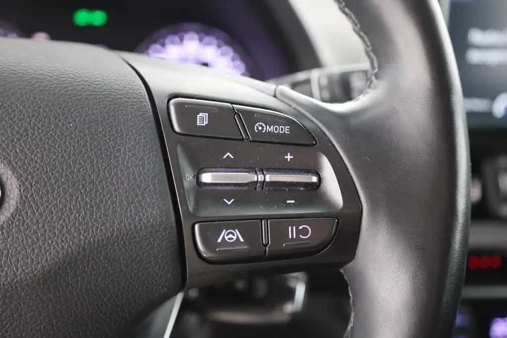 Hyundai i30 1.0 T-GDI Lenkradheizung Sitzheizung Kamera 06/2021-photo-16