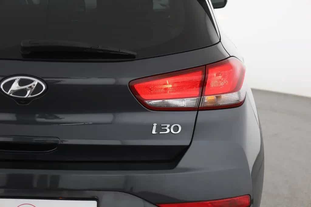 Hyundai i30 1.0 T-GDI Lenkradheizung Sitzheizung Kamera 06/2021-photo-28