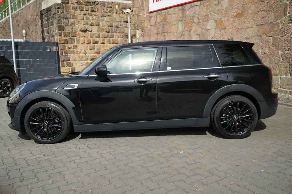 MINI Cooper Clubman Clubman 1.5 Cooper LED Navi Tempomat Sitzheizung 05/2020-photo-2