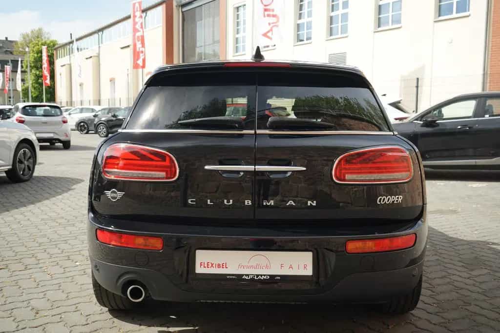 MINI Cooper Clubman Clubman 1.5 Cooper LED Navi Tempomat Sitzheizung 05/2020-photo-4