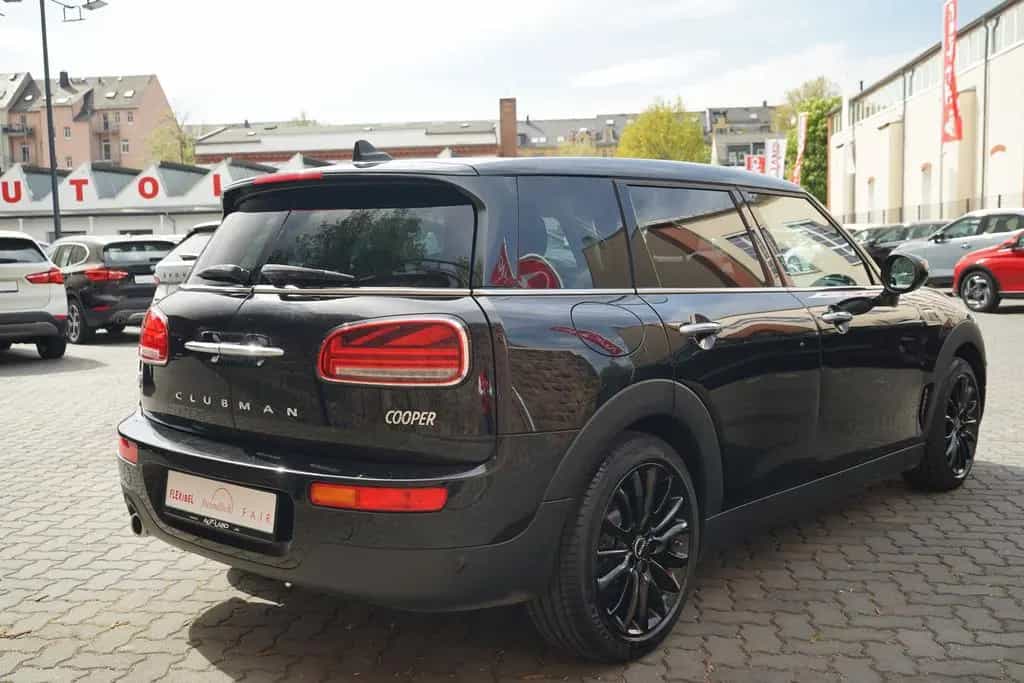MINI Cooper Clubman Clubman 1.5 Cooper LED Navi Tempomat Sitzheizung 05/2020-photo-5