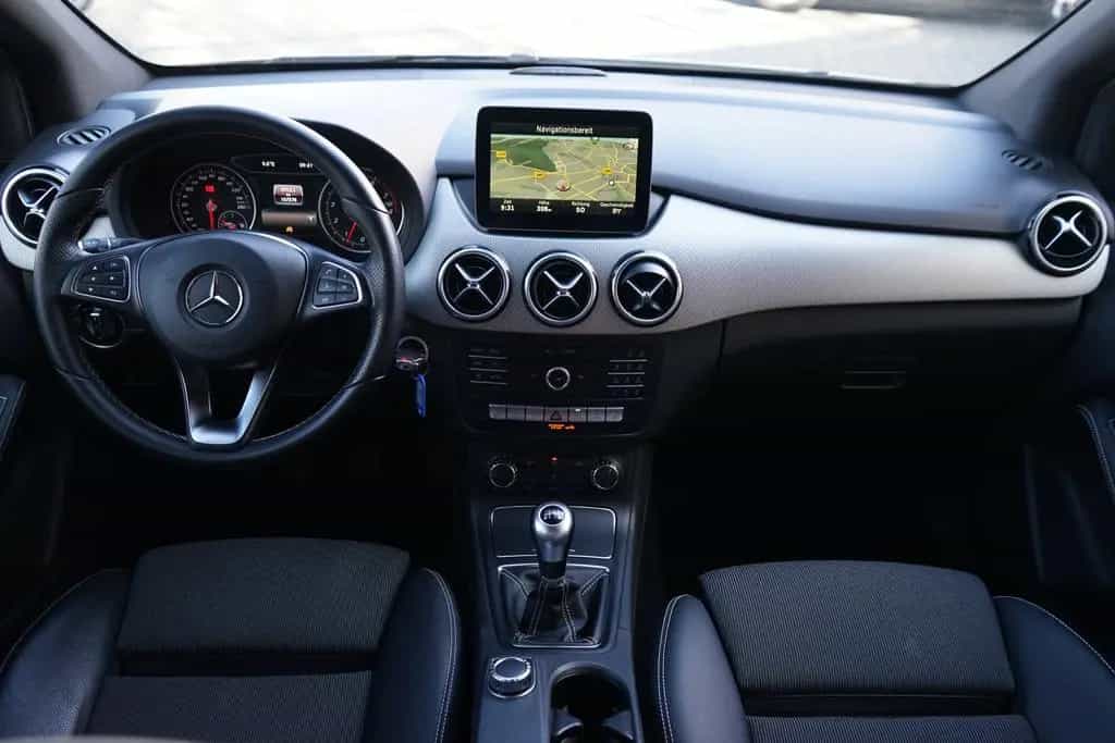 Mercedes-Benz B 200 B200 Urban LED Klima Navi Sitzheizung PDC AHK 07/2016-photo-10