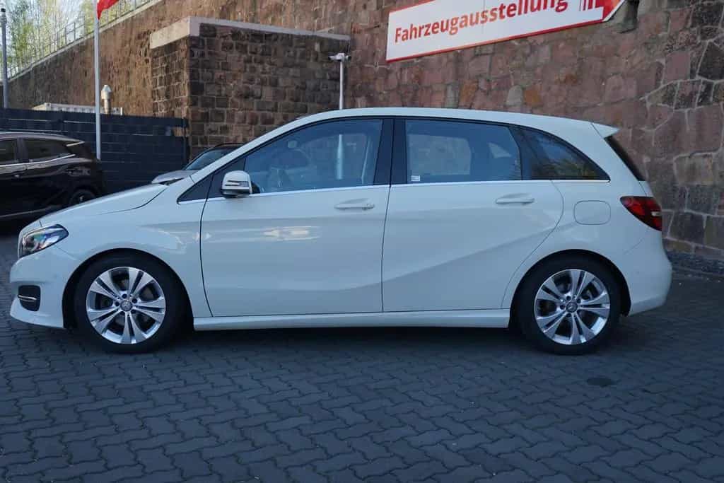 Mercedes-Benz B 200 B200 Urban LED Klima Navi Sitzheizung PDC AHK 07/2016-photo-2