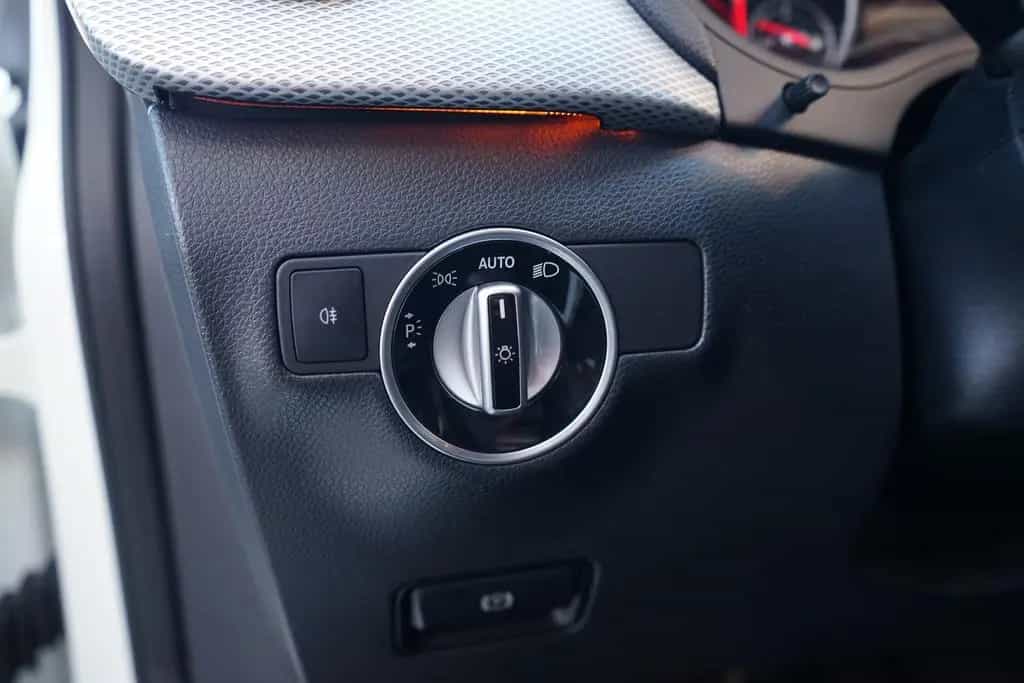Mercedes-Benz B 200 B200 Urban LED Klima Navi Sitzheizung PDC AHK 07/2016-photo-24