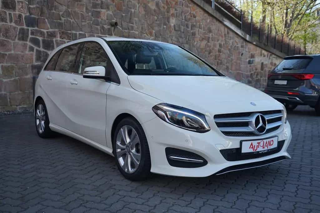 Mercedes-Benz B 200 B200 Urban LED Klima Navi Sitzheizung PDC AHK 07/2016-photo-7