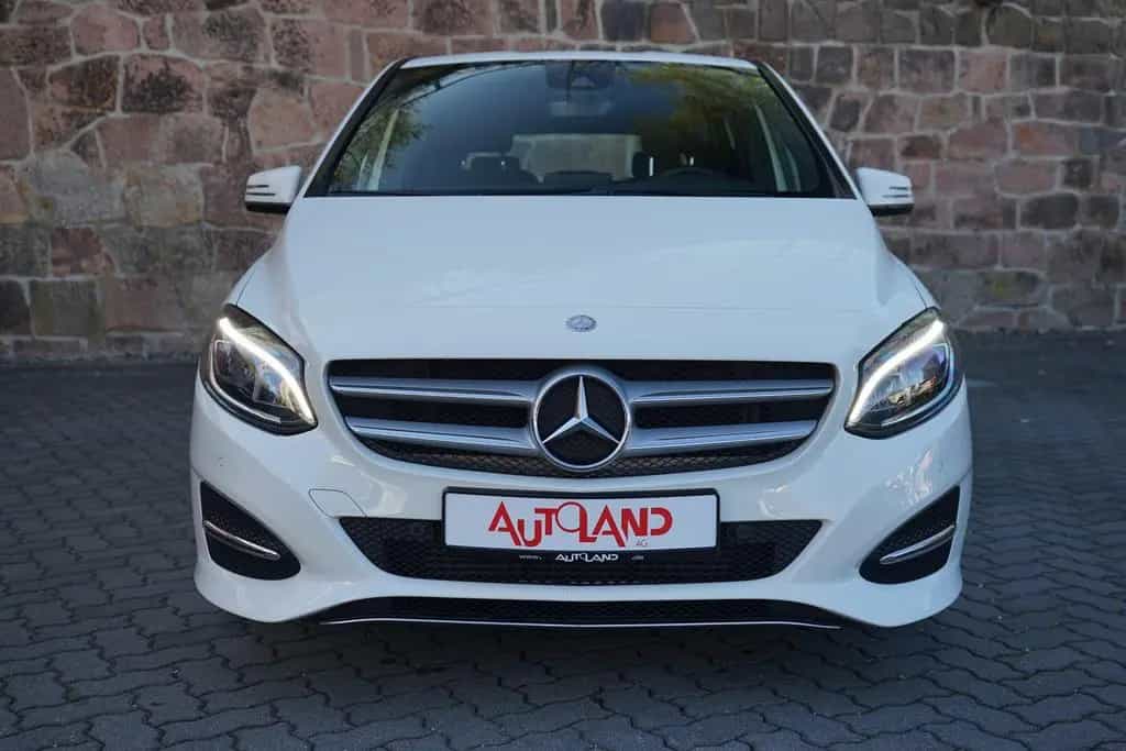 Mercedes-Benz B 200 B200 Urban LED Klima Navi Sitzheizung PDC AHK 07/2016-photo-8