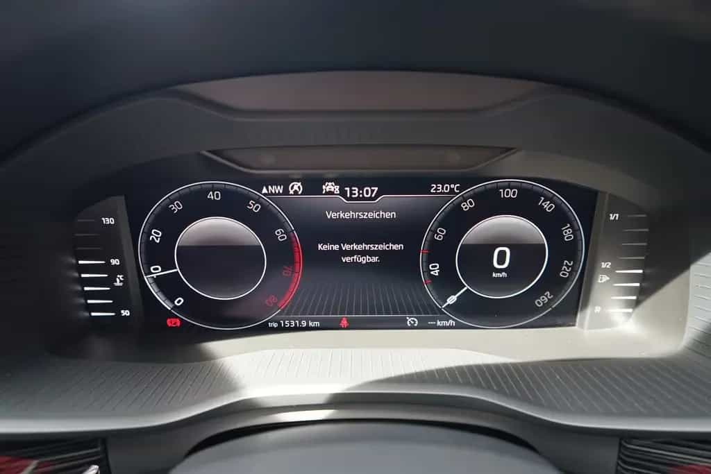 Skoda Kodiaq 1.5 TSI Style LED Navi SmartLink DAB AHK 12/2019-photo-20
