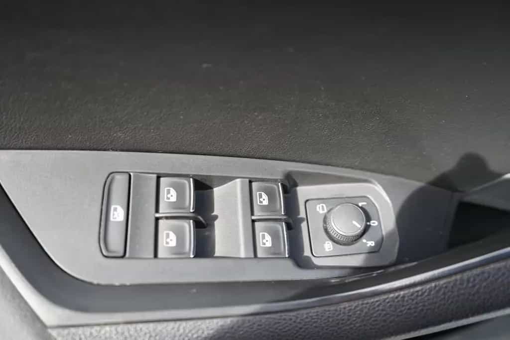 Skoda Kodiaq 1.5 TSI Style LED Navi SmartLink DAB AHK 12/2019-photo-24