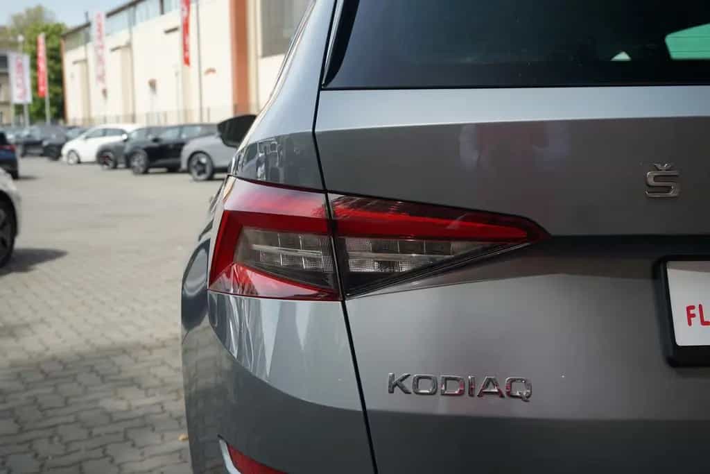 Skoda Kodiaq 1.5 TSI Style LED Navi SmartLink DAB AHK 12/2019-photo-35