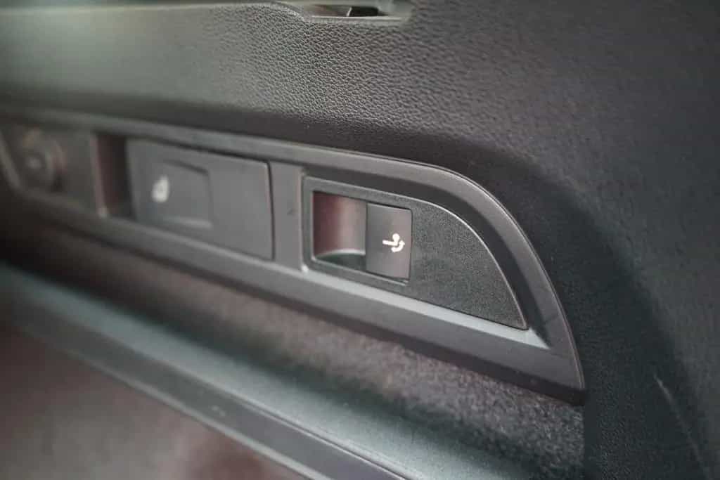 Skoda Kodiaq 1.5 TSI Style LED Navi SmartLink DAB AHK 12/2019-photo-37