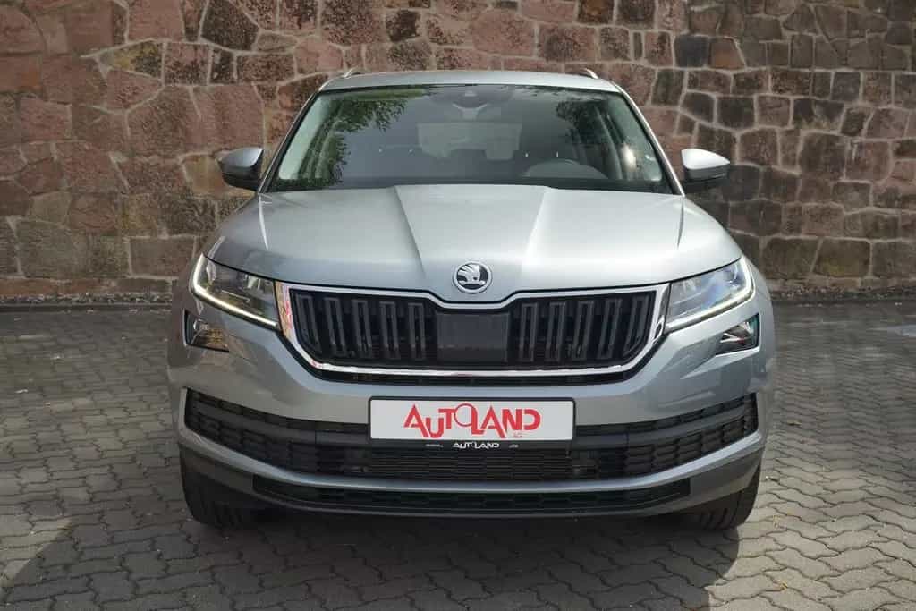 Skoda Kodiaq 1.5 TSI Style LED Navi SmartLink DAB AHK 12/2019-photo-8