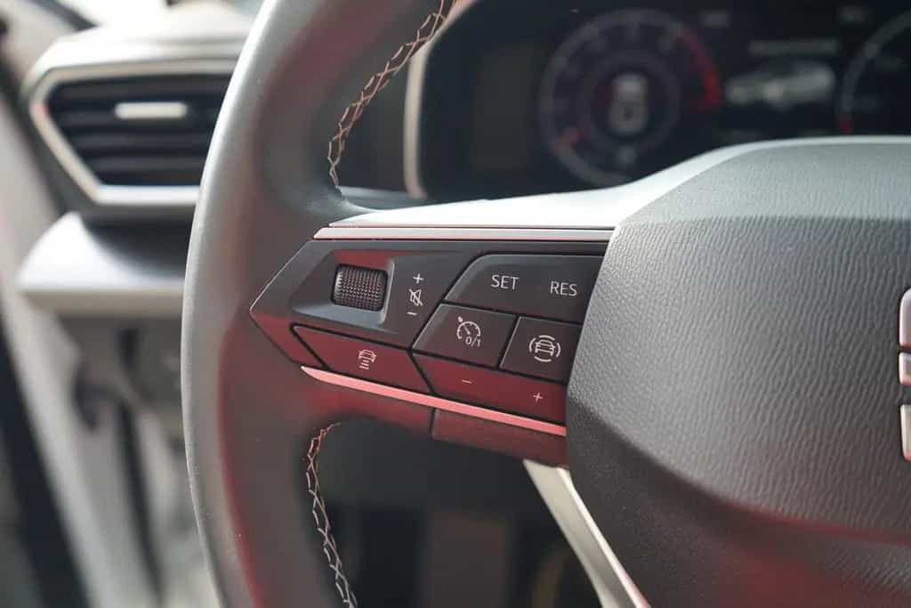 Seat Leon 1.5 TSI Style LED Navi ACC FullLink Kamera 03/2022-photo-18