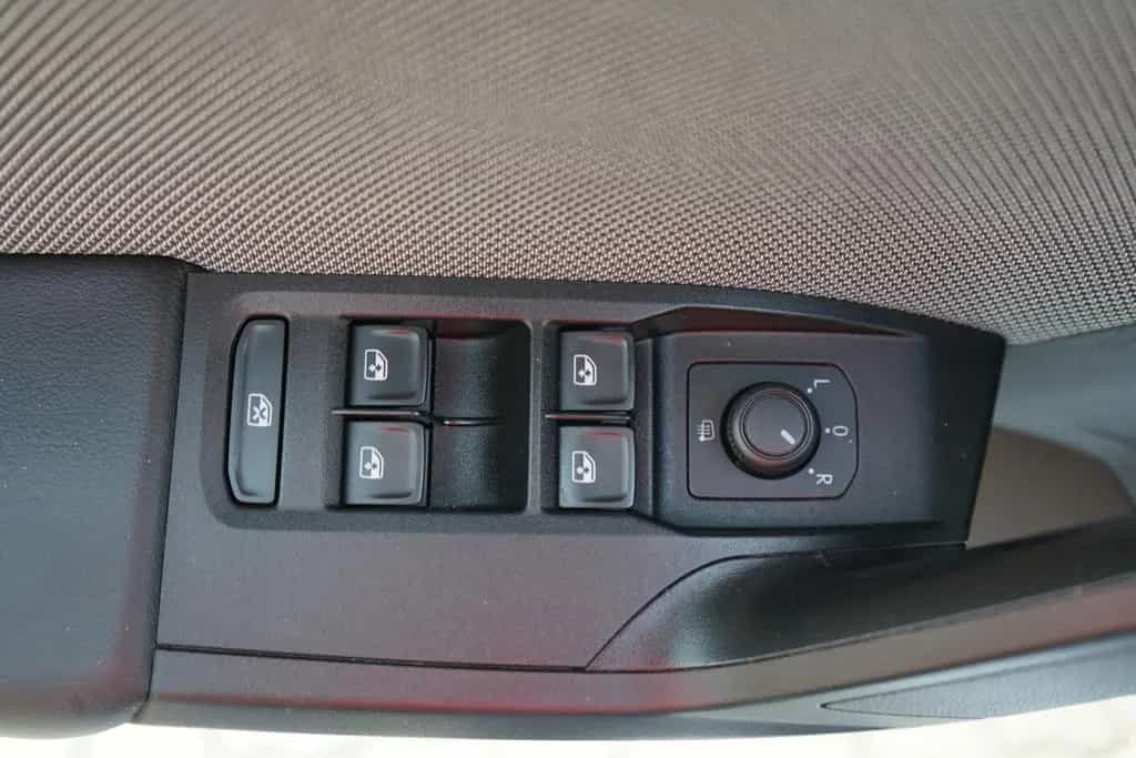 Seat Leon 1.5 TSI Style LED Navi ACC FullLink Kamera 03/2022-photo-24