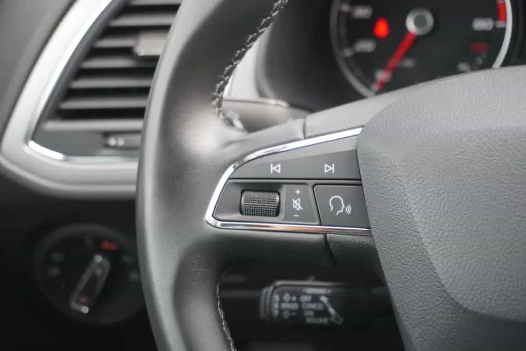 Seat Leon ST 1.5 Xcellence LED Navi Beats DAB Kamera 03/2019-photo-12
